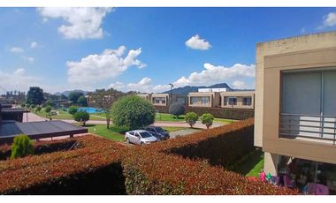 VENDO CASA ESQUINERA CAMPESTRE DOS NIVELES CAJIC