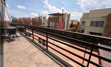 VENDO CASA ESQUINERA CAMPESTRE DOS NIVELES CAJIC