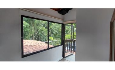 SIEB 321 CASA DE CAMPO EN LA MESA