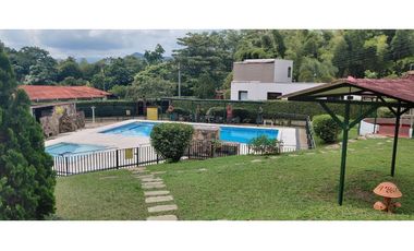 SIEB 321 CASA DE CAMPO EN LA MESA