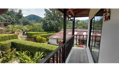 SIEB 321 CASA DE CAMPO EN LA MESA