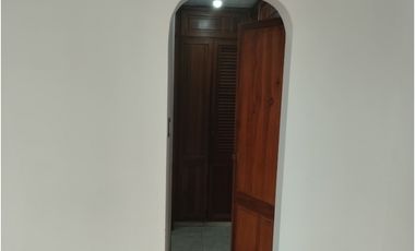 ARRIENDO APARTAMENTO EN EL SECTOR DE LA CIRCUNVALAR COD 9730890