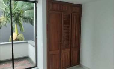 ARRIENDO APARTAMENTO EN EL SECTOR DE LA CIRCUNVALAR COD 9730890