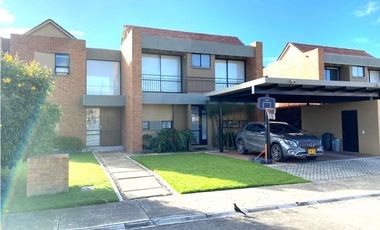 Casa en arriendo Chia Tipo Passo - Hacienda Fontanar