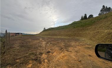 Venta lote campestre en Guarne unidad cerrada con explanación