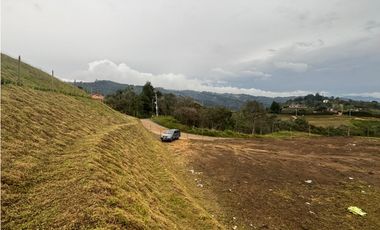 Venta lote campestre en Guarne unidad cerrada con explanación
