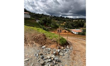 Venta lote campestre en Guarne unidad cerrada con explanación