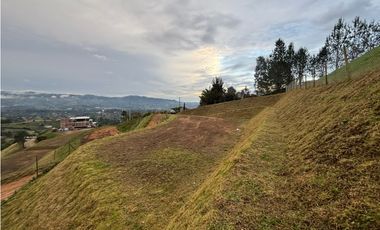 Venta lote campestre en Guarne unidad cerrada con explanación