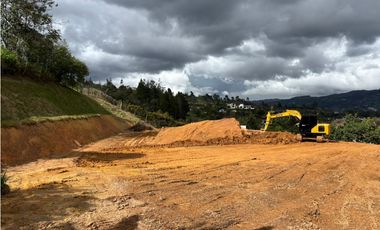 Venta lote campestre en Guarne unidad cerrada con explanación