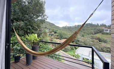 Casa Campestre en Arriendo, Alto de Palmas, Envigado 250 m2