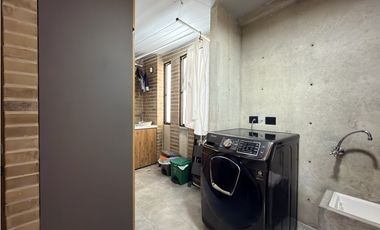 Casa Campestre en Arriendo, Alto de Palmas, Envigado 250 m2