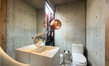 Casa Campestre en Arriendo, Alto de Palmas, Envigado 250 m2