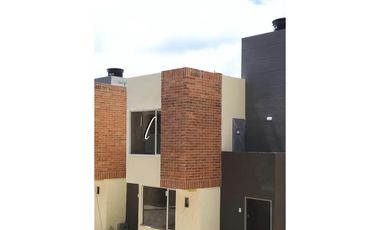 VENDO CASA EN CONJUNTO RESIDENCIAL EL TEJAR IPIALES