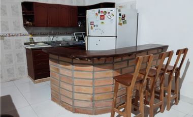 Se arrienda casa finca en san felix