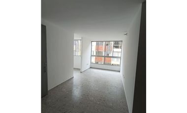 SE ARRIENDA HERMOSO Y AMPLIO APTO EN COLINA CAMPESTRE/CARRIZAL