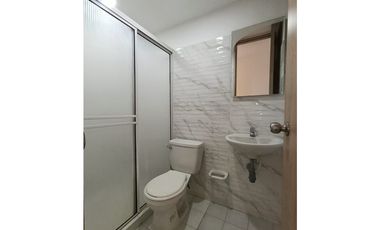 SE ARRIENDA HERMOSO Y AMPLIO APTO EN COLINA CAMPESTRE/CARRIZAL