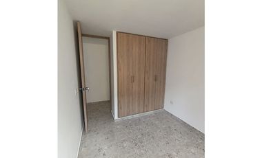 SE ARRIENDA HERMOSO Y AMPLIO APTO EN COLINA CAMPESTRE/CARRIZAL