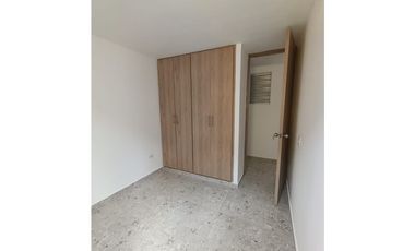 SE ARRIENDA HERMOSO Y AMPLIO APTO EN COLINA CAMPESTRE/CARRIZAL