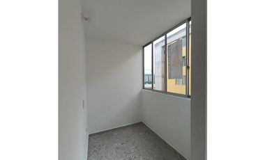 SE ARRIENDA HERMOSO Y AMPLIO APTO EN COLINA CAMPESTRE/CARRIZAL