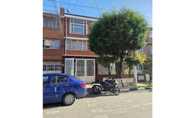 VENDO CASA EN BOGOTA LOCALIDAD PUENTE ARANDA BARRIO PONDEROSA