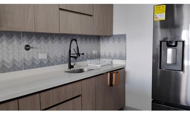 Apartamento Amoblado en Arriendo (Env)