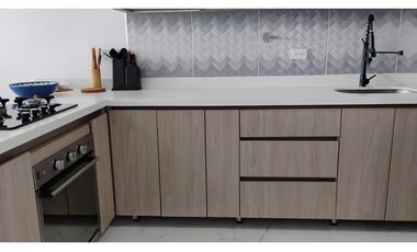 Apartamento Amoblado en Arriendo (Env)