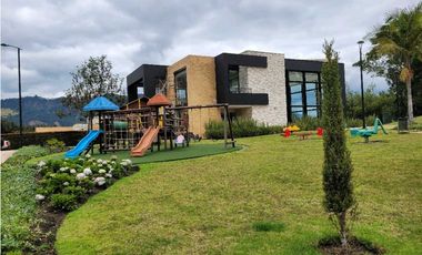 Casa en arriendo o Venta Hatogrande Reservado Sopo