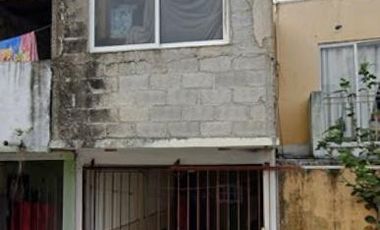 Casa en Venta a 20 min de Aeropuerto Internacional Minatitlán.