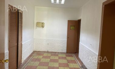 VENTA DE LOCAL COMERCIAL  EN AVENIDA INDEPENDENCIA, ZONA CENTRO.