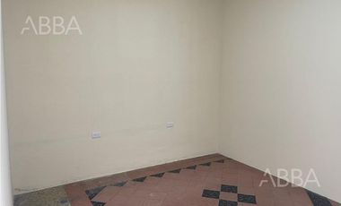 VENTA DE LOCAL COMERCIAL  EN AVENIDA INDEPENDENCIA, ZONA CENTRO.