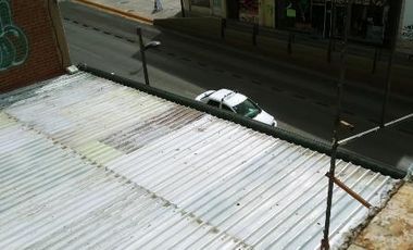 VENTA DE LOCAL COMERCIAL  EN AVENIDA INDEPENDENCIA, ZONA CENTRO.