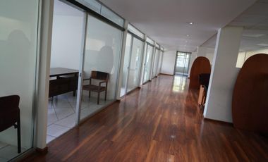 Renta de hermosas oficinas en Tlalnepantla.