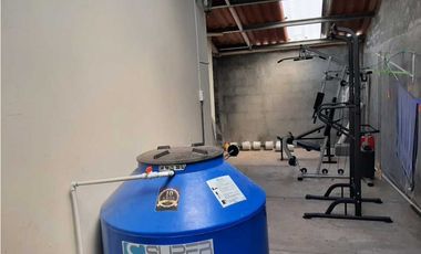 ALQUILO CASA SEMIAMOBLADA EN LA CHORRERA ALTOS ARAGUANEY 3R