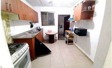 ALQUILO CASA SEMIAMOBLADA EN LA CHORRERA ALTOS ARAGUANEY 3R