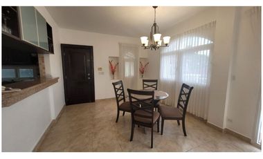 Tucan Country Club - Casa Tipo Town House - Cocoli !!