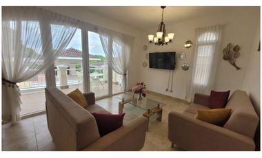 Tucan Country Club - Casa Tipo Town House - Cocoli !!