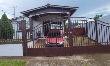 ARRAIJAN / URB. VILLAS DE LA ALAMEDA / 390M / 3 HABITACION / 2 PARKING