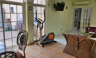 FUENTE DEL FRESNO / 4 HABITACIONES / 303M / 2 NIVELES / EN ESQUINA