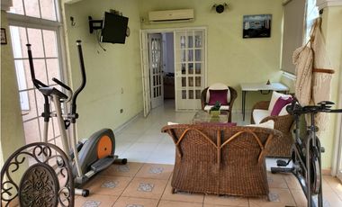 FUENTE DEL FRESNO / 4 HABITACIONES / 303M / 2 NIVELES / EN ESQUINA