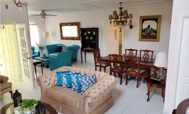 FUENTE DEL FRESNO / 4 HABITACIONES / 303M / 2 NIVELES / EN ESQUINA