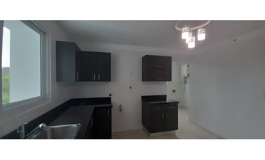 CONDADO DEL REY / PH COUNTRY HEIGHTS / 170M / 3 HABITACION / 2 PARKING