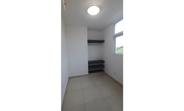CONDADO DEL REY / PH COUNTRY HEIGHTS / 170M / 3 HABITACION / 2 PARKING
