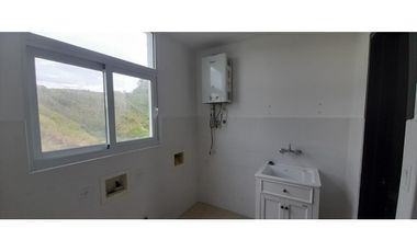 CONDADO DEL REY / PH COUNTRY HEIGHTS / 170M / 3 HABITACION / 2 PARKING