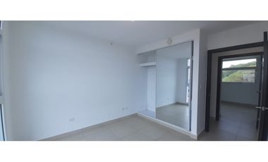 CONDADO DEL REY / PH COUNTRY HEIGHTS / 170M / 3 HABITACION / 2 PARKING