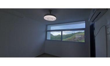 CONDADO DEL REY / PH COUNTRY HEIGHTS / 170M / 3 HABITACION / 2 PARKING