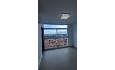 CONDADO DEL REY / PH COUNTRY HEIGHTS / 170M / 3 HABITACION / 2 PARKING