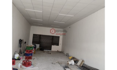 LOCAL / SOBRE VIA PRINCIPAL / CIUDAD BOLIVAR / 95M / PISO BAJO / VACIO