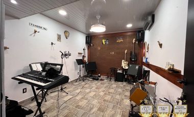 Venta de Casa Modelo Lyon Remodelada Versalles 1 Juan Diaz