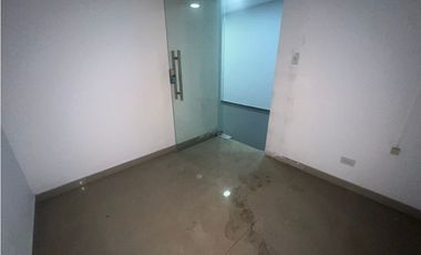 OFICINA / CALLE 50 / PH GLOBAL PLAZA / 110M / CON DIVISIONES