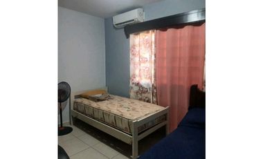 VENTA DE CASA EN DAVID COMPLETAMENTE CERCADA